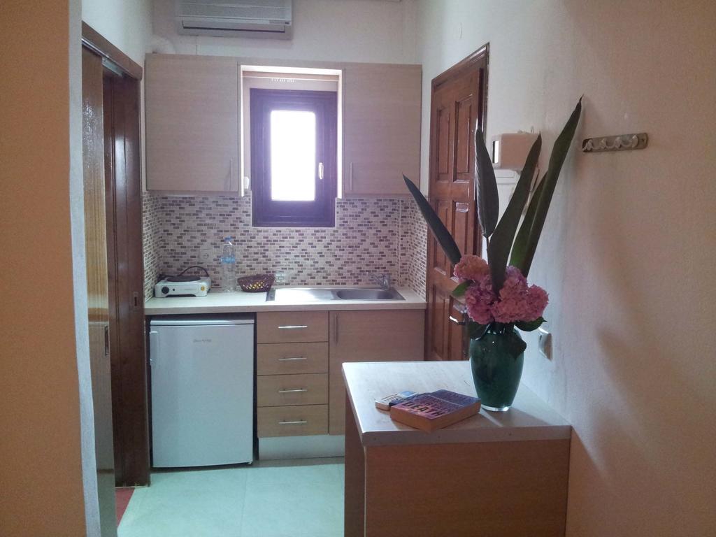 Angela Corfu Apartment Potamos  Phòng bức ảnh