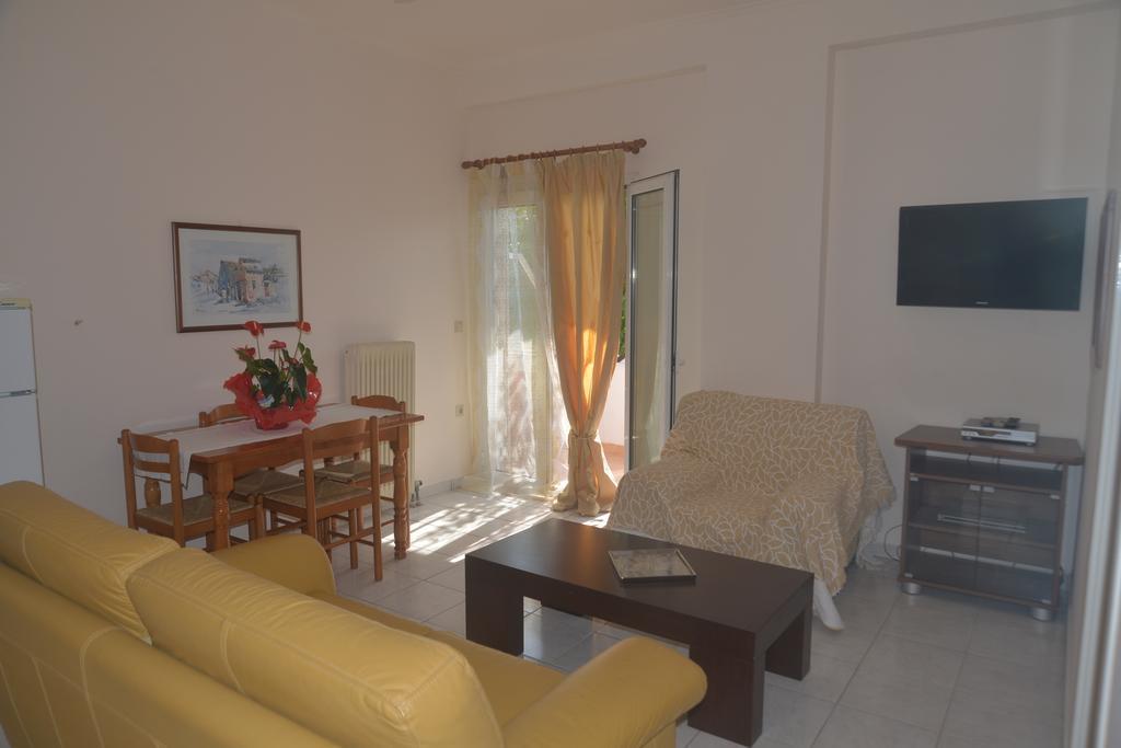 Angela Corfu Apartment Potamos  Phòng bức ảnh